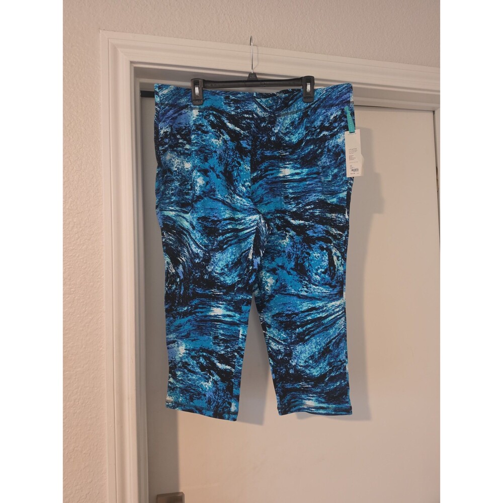NWT Lane Bryant Livi Active Leggings Cropped Sz 22/24